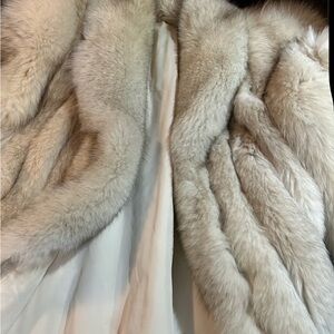 Luxurious White fox fur coat
